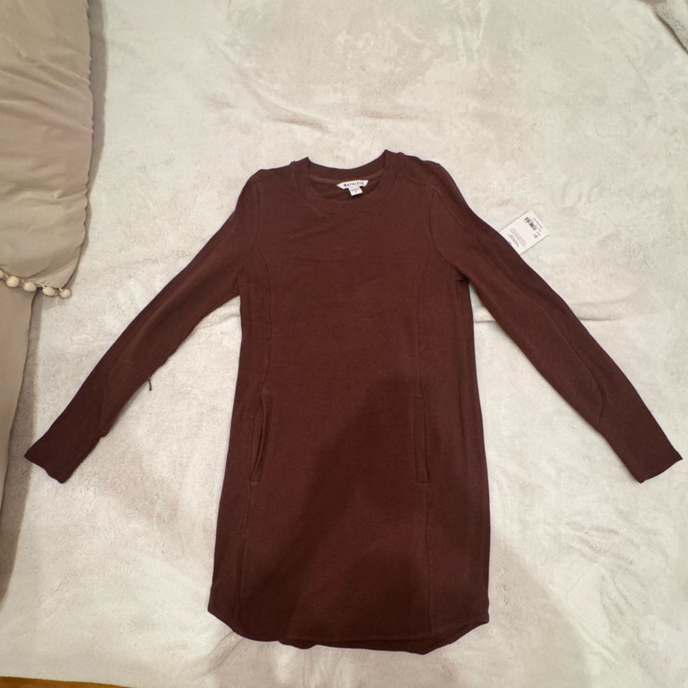 ATHLETA NWT Balance Dress